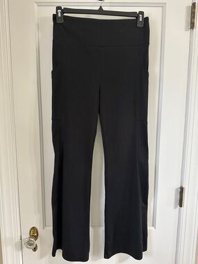 Lou & Grey Black Wide-Leg Leggings